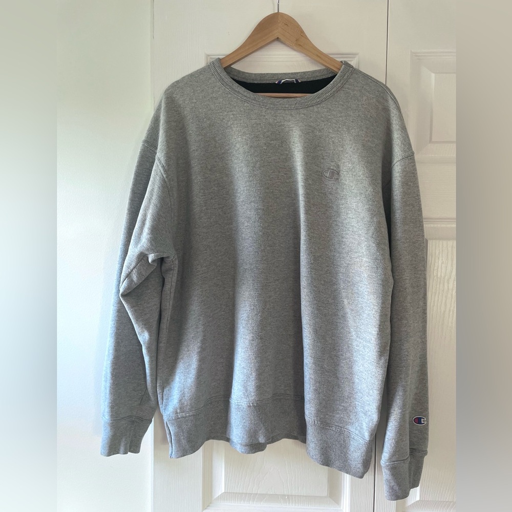 *5/$20 or 3/$15* Champion Men's Classic Gray Crewneck Sweater Size XL